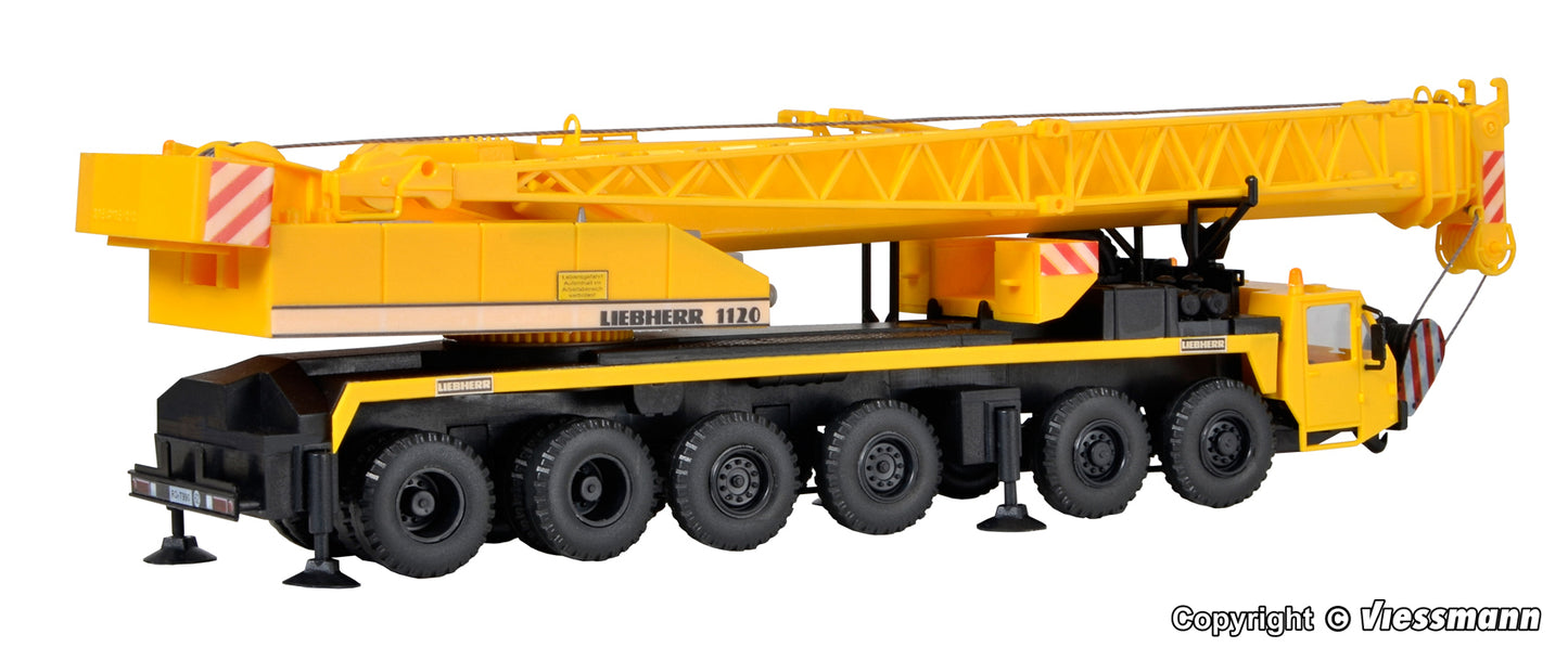 Guindaste telescópico Kibri 13012 H0 LIEBHERR 1120 com topo de treliça 1:87