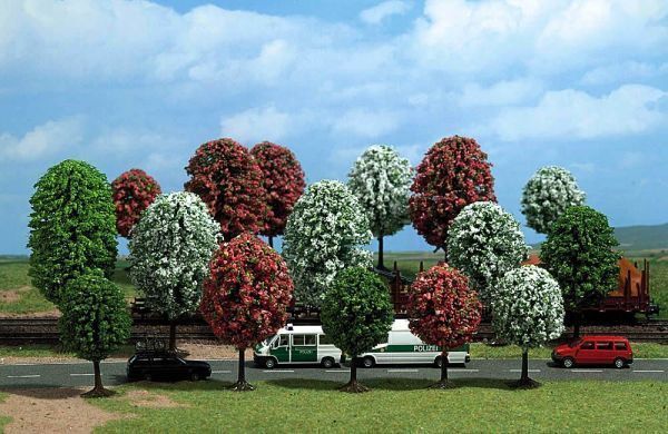Busch 6584 16 blooming trees spur n 1:160
