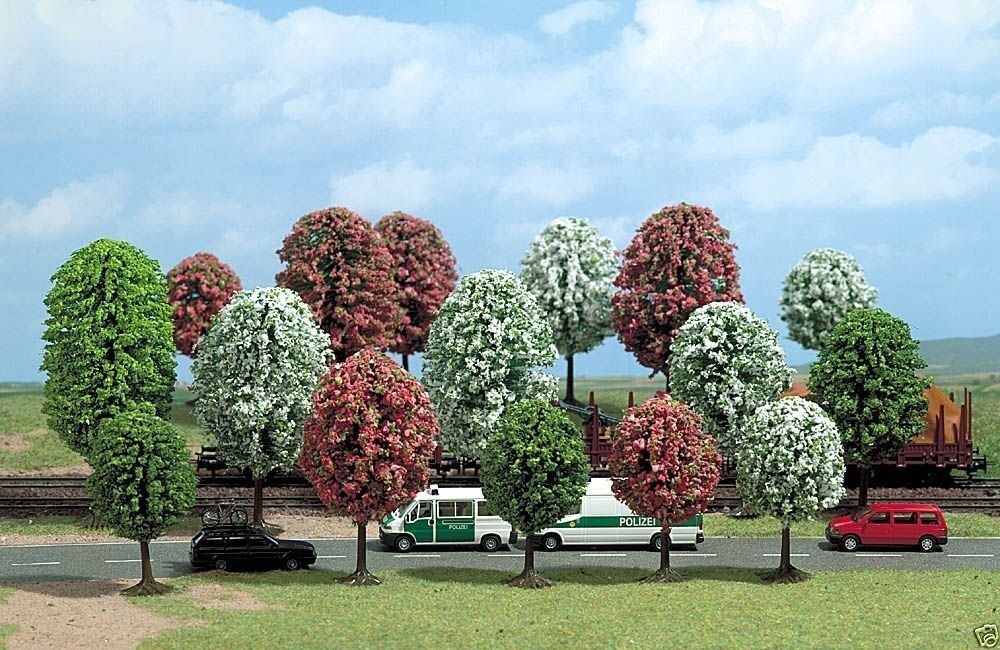 Busch H0 6484 16 blooming trees 1:87