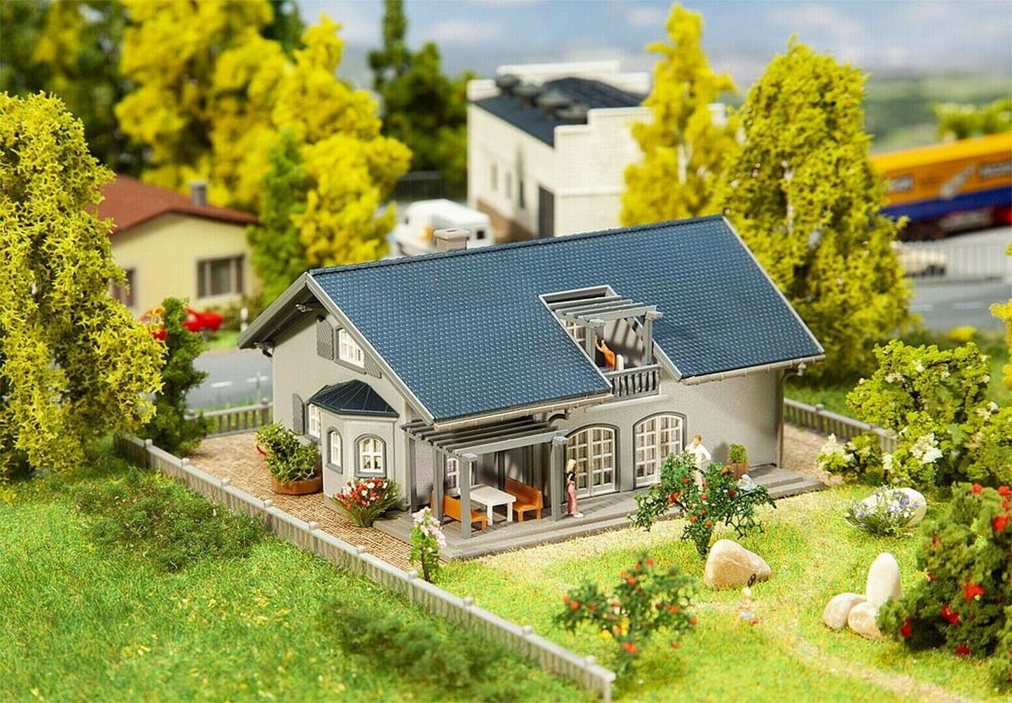 Faller 232560 One-family house 1/160 suberb detail