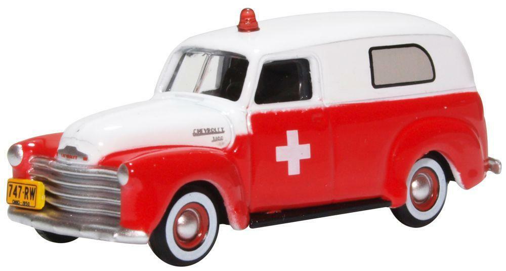 87CV50001 Oxford Diecast Chevrolet Panel Van 1950 Ambulance 1:87