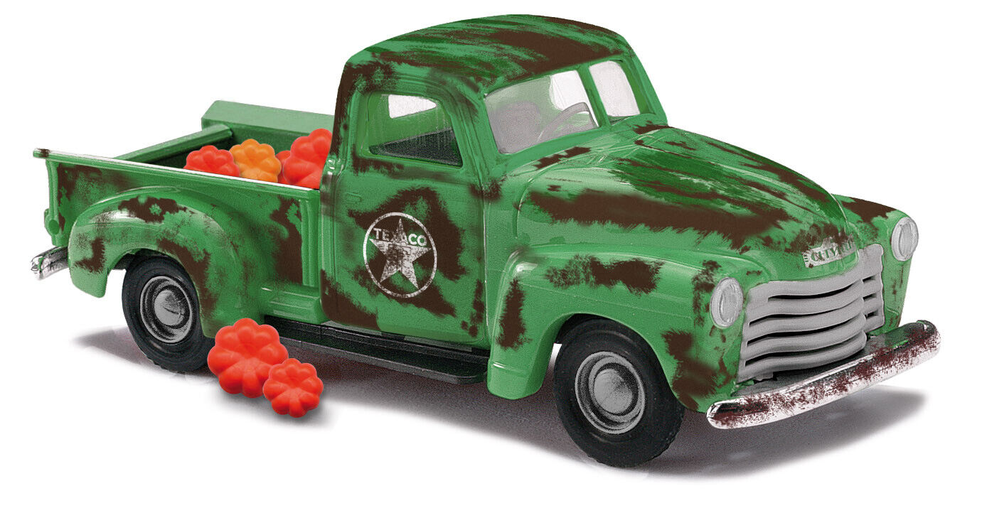 Busch 48240 Chevrolet Pick-up, Kürbislaster 48240 H0 1:87 suberb detail