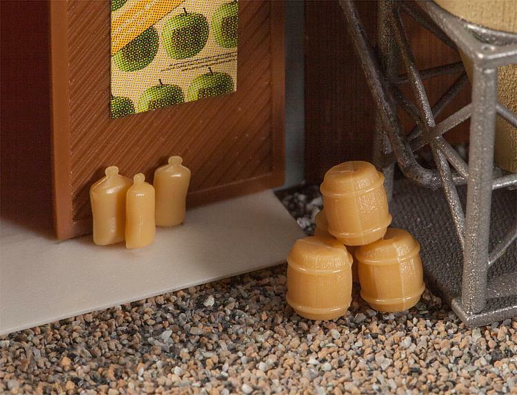faller 272907 20 Barrels and 36 sacks 1:160 suberb detail