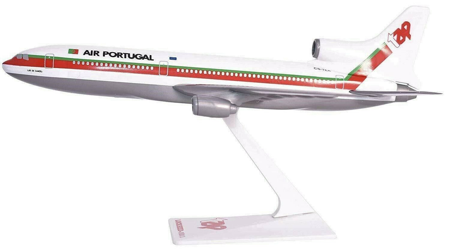 TAP Air Portugal (79-05) L-1011 1:250 Flight MIniatures