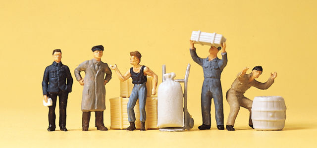 Preiser 14147 HO 1/87 At the Goods Shed Set of Figures/People