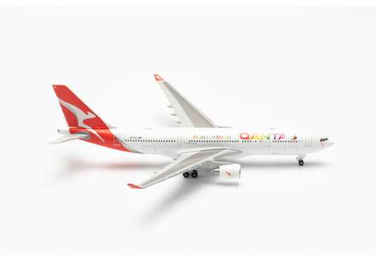 HERPA 537148 Qantas Airbus A330-200 "Pride is in the Air" 1:500