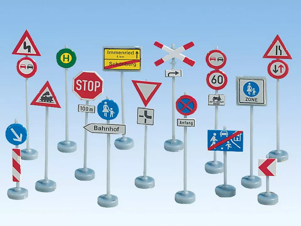 Noch 60521 Traffic Signs HO 1/87