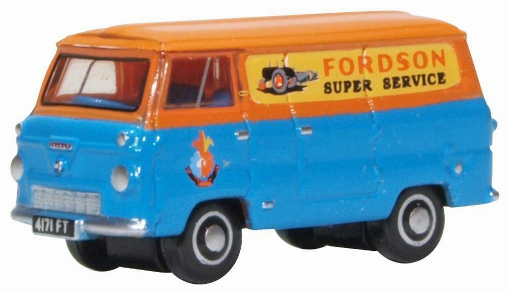 Oxford Diecast Ford 400E Van Fordson Tractors Product Code: NFDE011 n scale