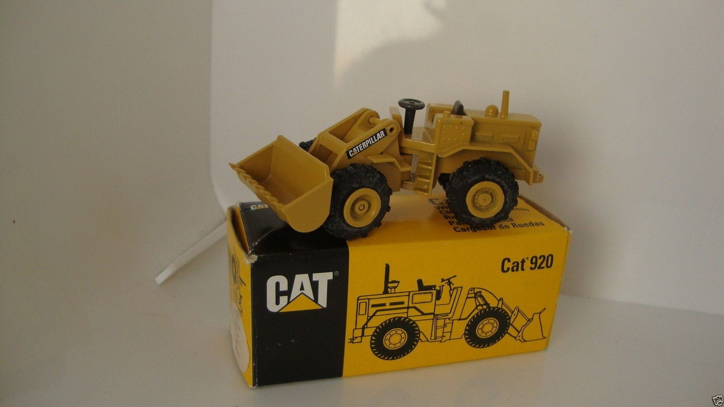 NZG CAT  CATERPILLAR 920 VERY RARE 1:87