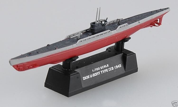 Easy model 37318 German U-Boat U9B, 1943 1:700 Scale Suberb Detail