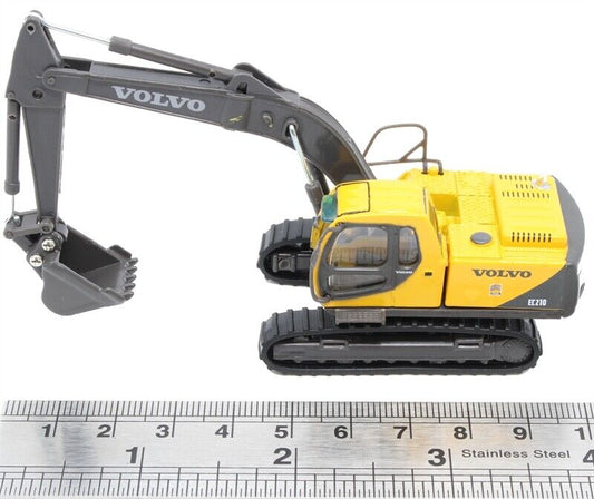 CARARAMA 810004 Volvo EC210 1/87 Die-cast Excavator suberb detail