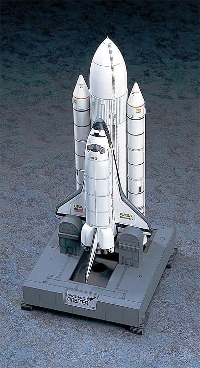 Hasegawa 10729  Space Shuttle Orbiter w/Boosters 1/200