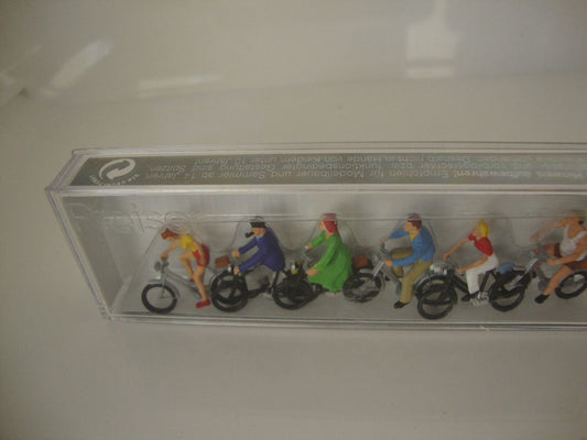 Preiser 10091 Cyclists 1:87 (HO Gauge)