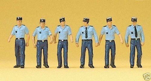 Preiser 10341 Polizisten Frankreich Sommeruniform . French policemen HO 1:87