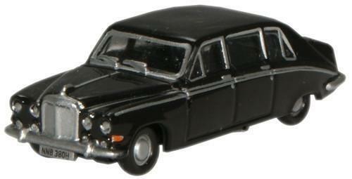 Oxford Diecast Old English White Daimler  Scale Product Code: DS420   n scale