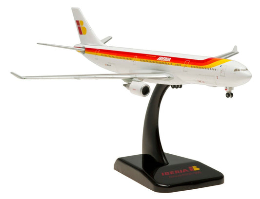 hogan Wings 5439  Iberia EC-LUB Airbus A330-300   Scale 1:400