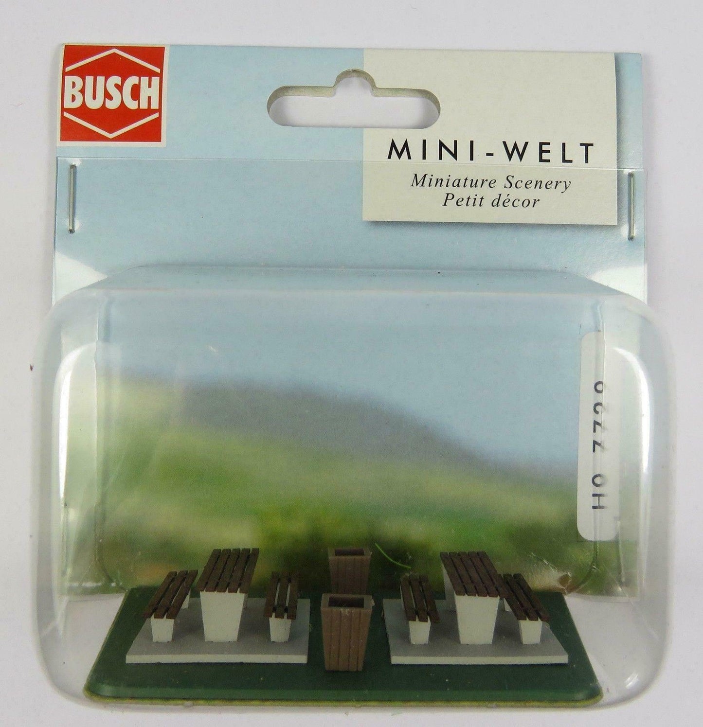 Busch 7729  picnic  1:87