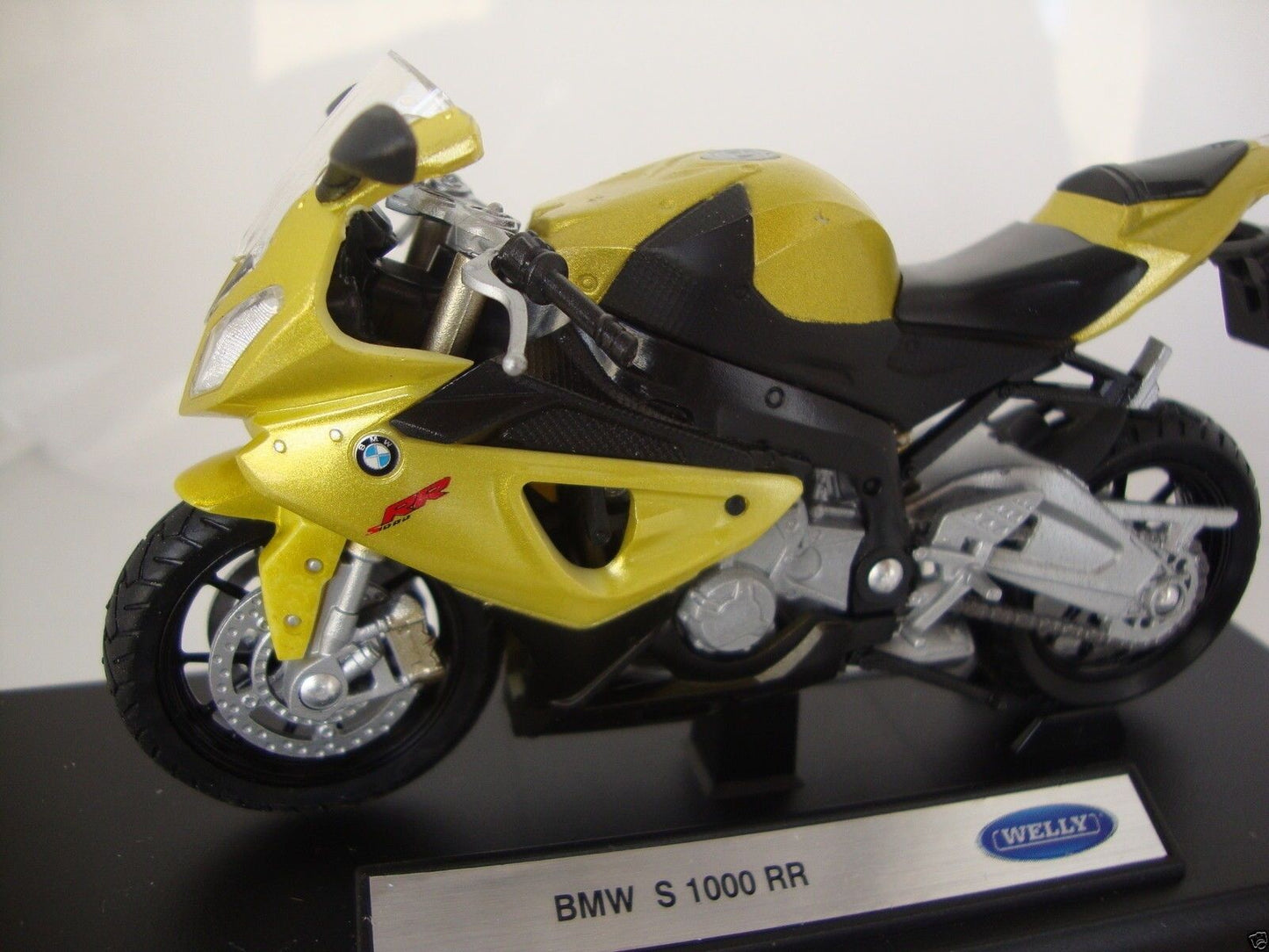 WELLY 1:18  12810PW BMW S1000RR   suberb detail