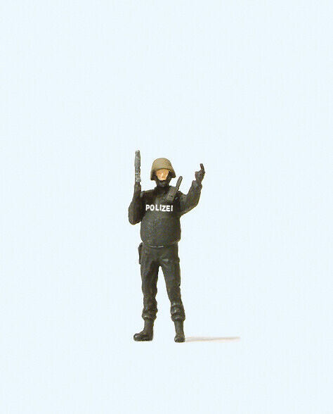 PREISER 28088 Scale: 1:87 Scale, HO Scale SWAT OFFICER FIGURE 1:87