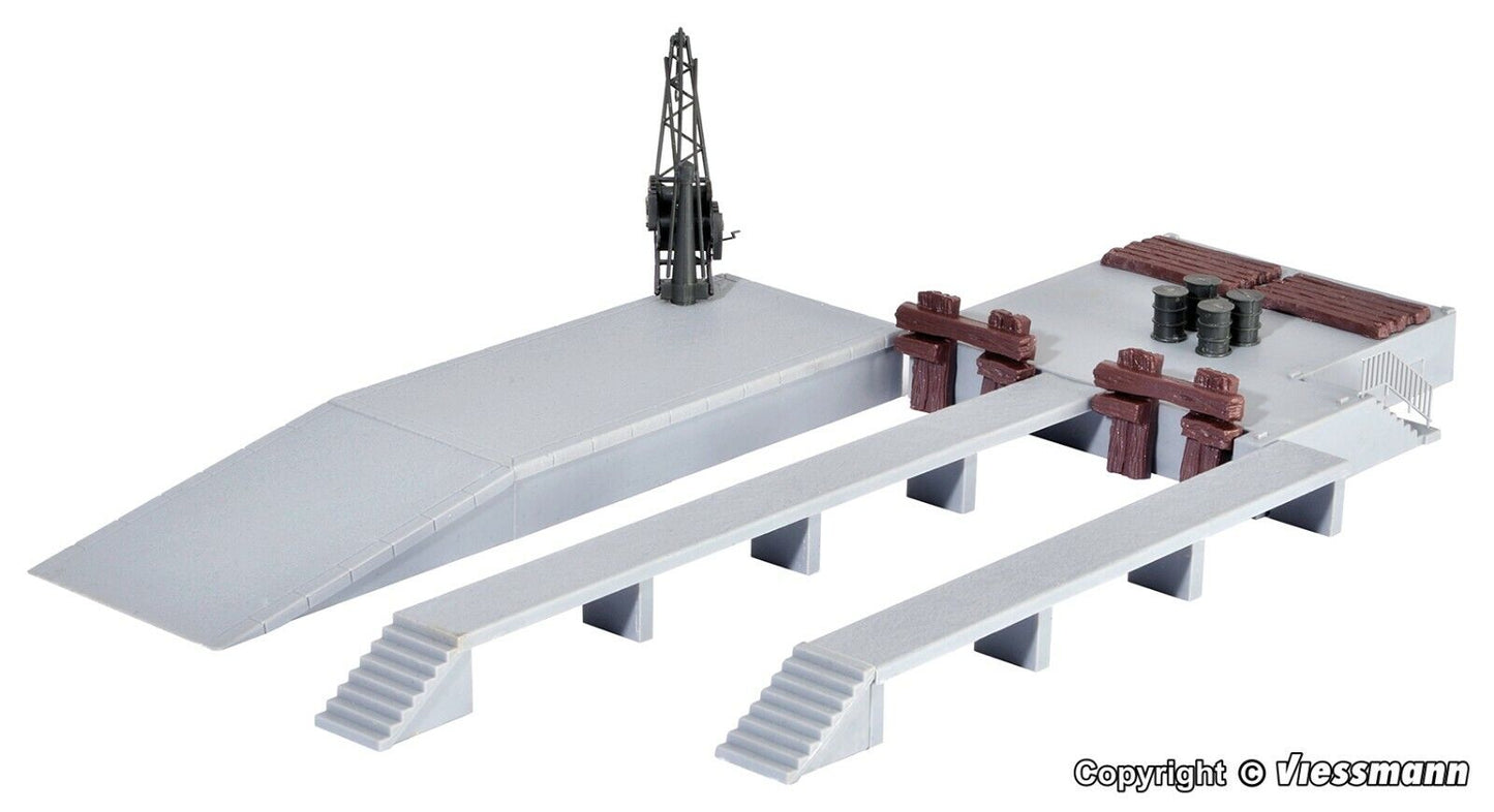 kibri 38620 H0 Deco set Loading platforms with crane   (HO)  1:87