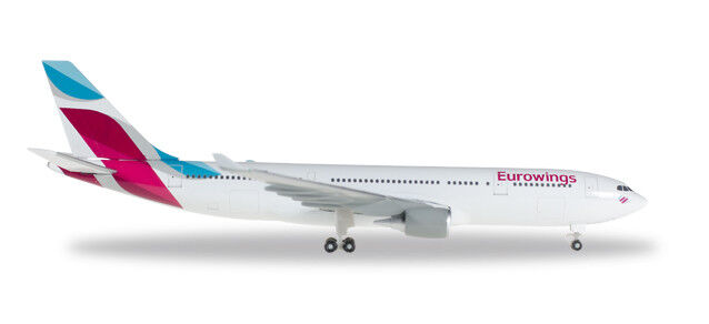 Herpa 528153-001  Eurowings Airbus A330-200    1:500