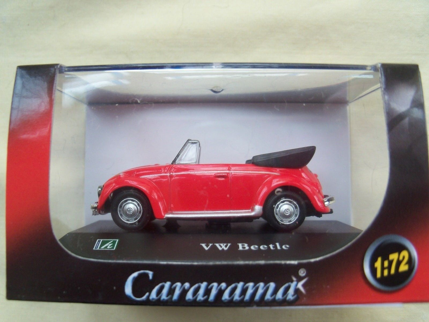 VW Beetle Red 1:72 Cararama