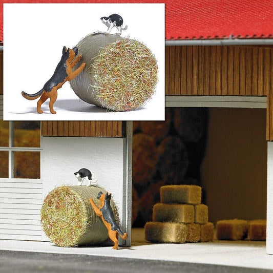 Busch 7920 DOG CHASING CAT 1:87